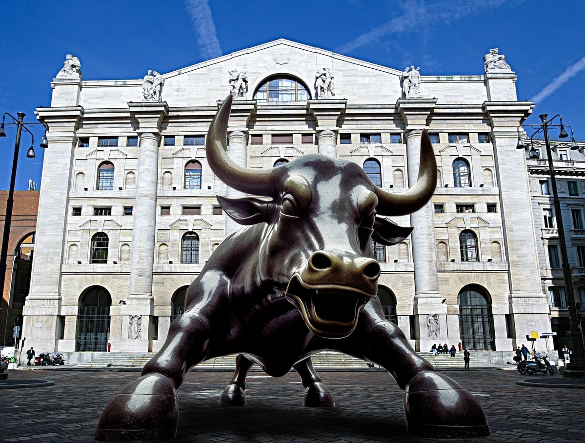 Piazza Affari Milano