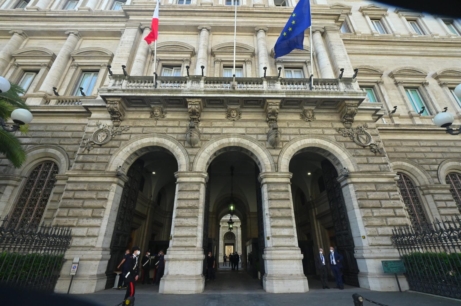 La sede della Banca d'Italia in via Nazionale a Roma
