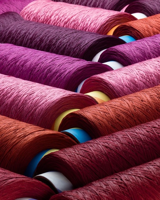 AQUAFIL
INDUSTRIA TESSILE
RICICLO FILATI
PRODUZIONE FIBRE E POLIMERI
NYLON
RIUTILIZZO RIUSO TRASFORMAZIONE