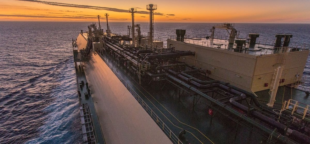 Shell sospende la navigazione delle petroliere nel Mar Rosso: si temono nuovi attacchi Houthi dallo Yemen