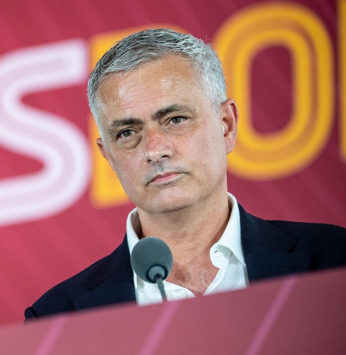 Jos&egrave; Mourinho, l’avventura all’As Roma &egrave; costata quasi 30 milioni di euro: ecco quanto ha pesato sui bilanci del club
