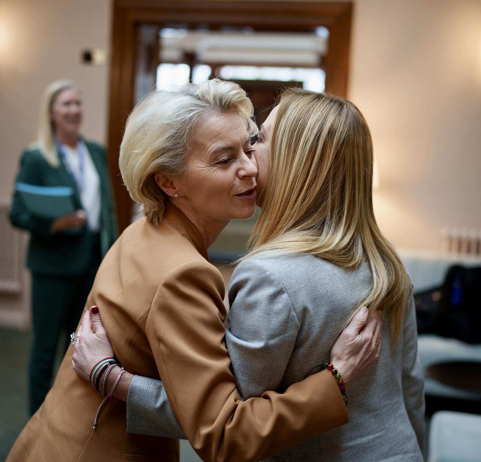 Ursula von der Leyen e Giorgia Meloni