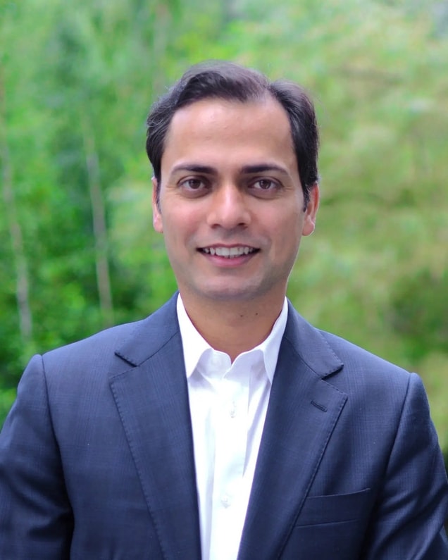 Il fondatore e ceo di Textilegenesis, Amit Gautam (ph Textilegenesis official website)