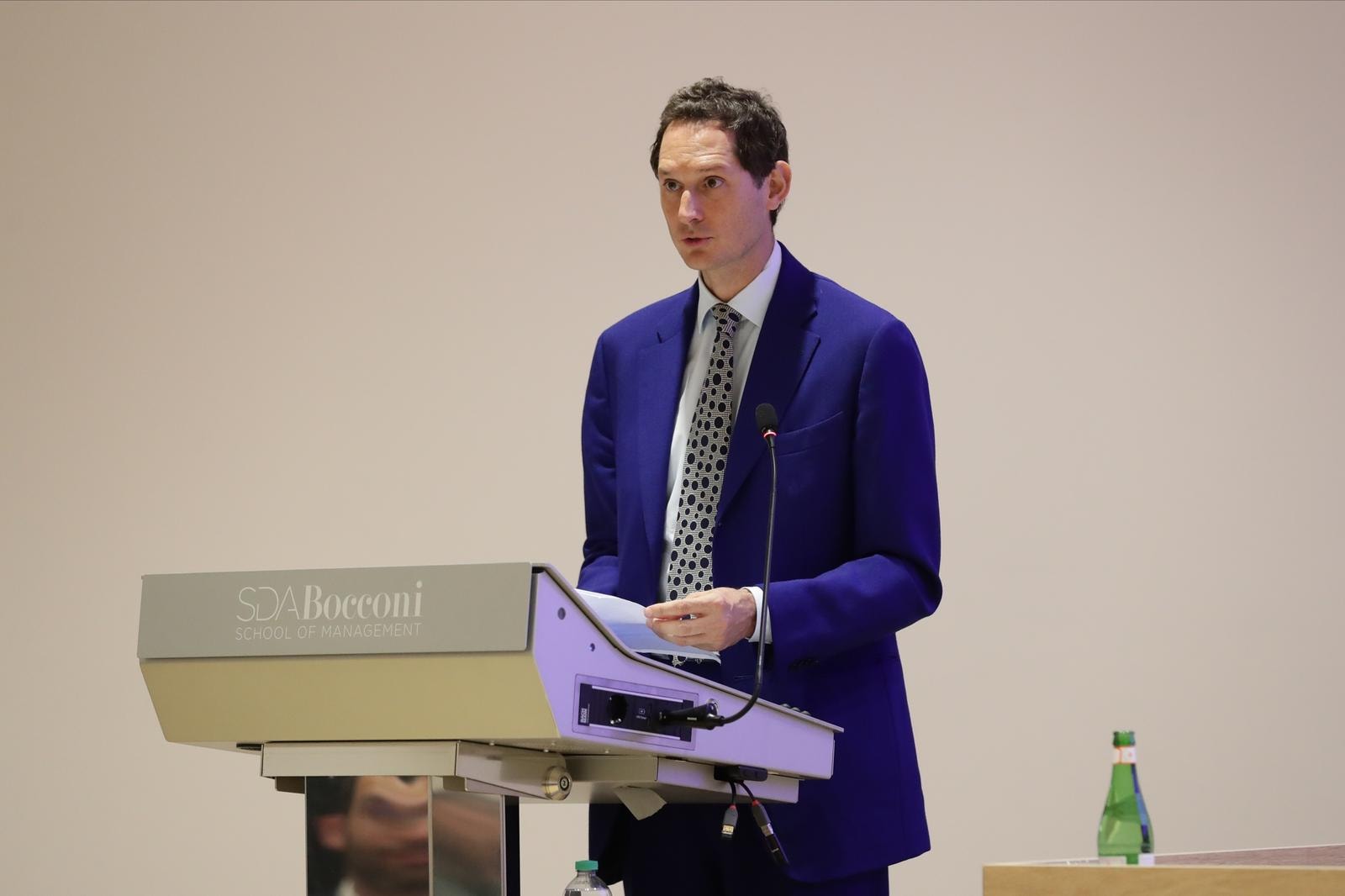 Eredit&agrave; Agnelli, i legali di John Elkann: non c’&egrave; alcun tesoro nascosto al Fisco 