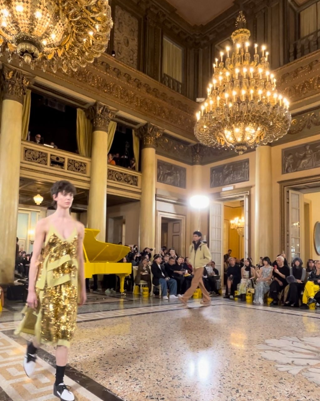 Un momento dello show di Onitsuka tiger