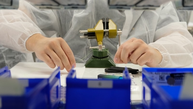Un dispositivo di Medical Microinstruments (Mmi)