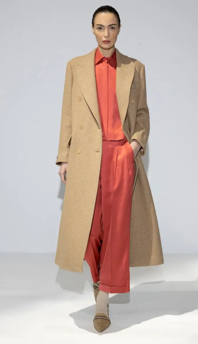 Un look Peserico fall-winter 2024/25 (courtesy Peserico)