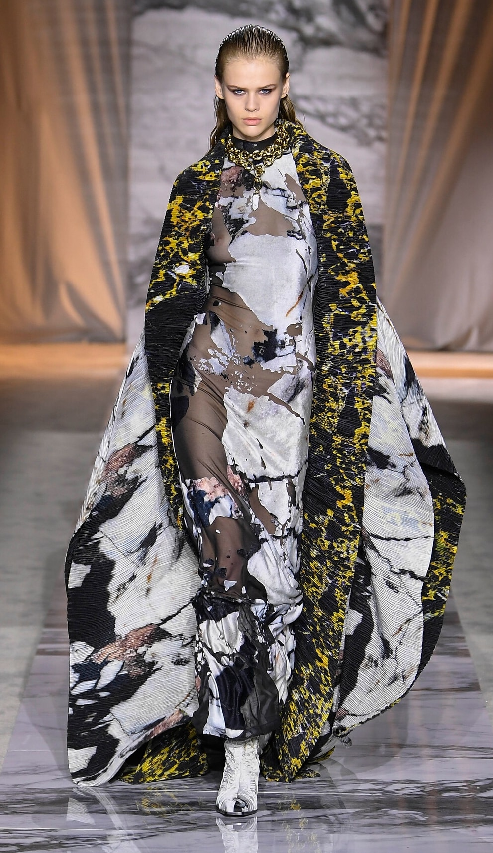 Un look Roberto Cavalli fall-winter 2024