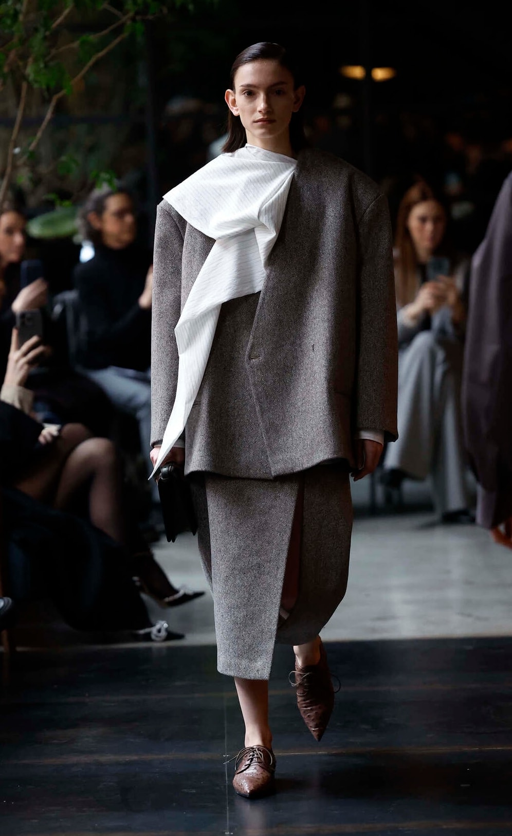 L’elogio alla materia di Calcaterra alla Milano fashion week 
