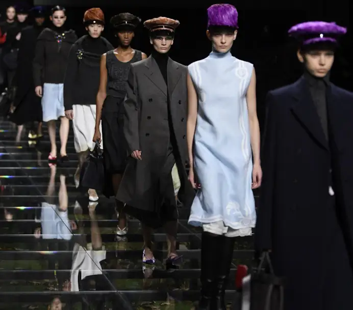 Il finale della sfilata fall-winter 2024 di Prada
