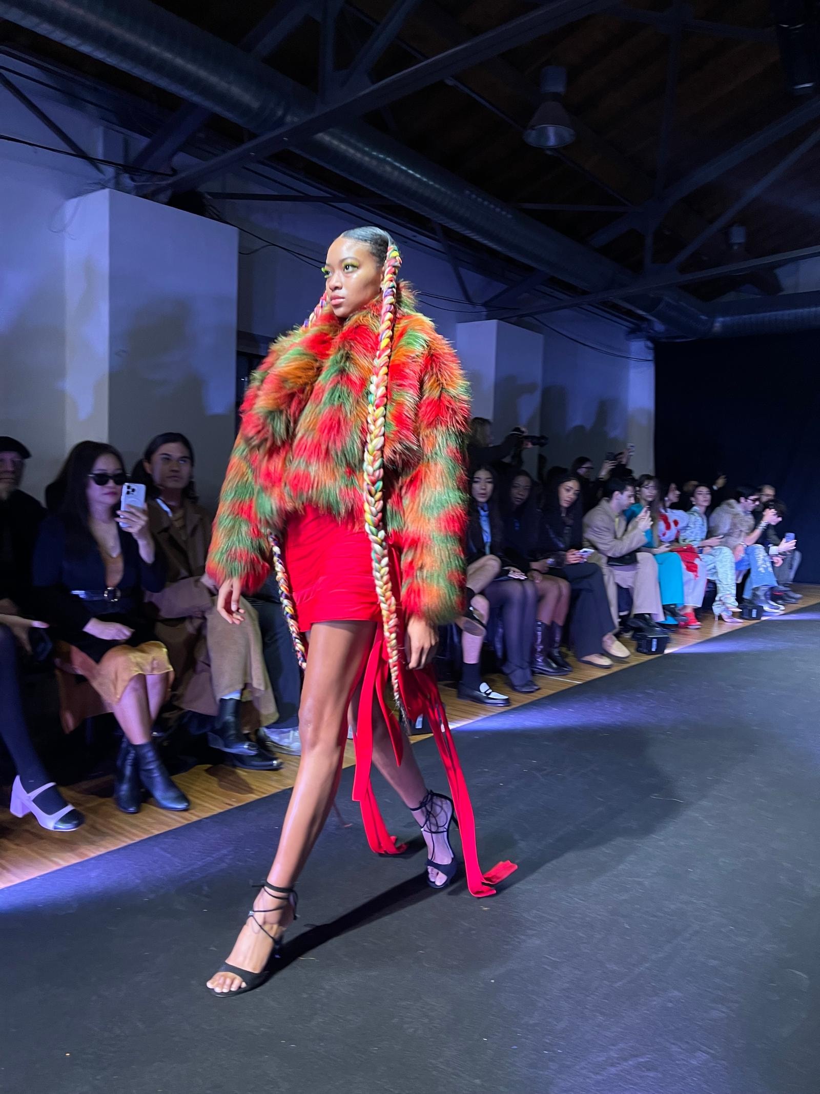 Un look fall-winter 2024/25 (courtesy Sagaboi)