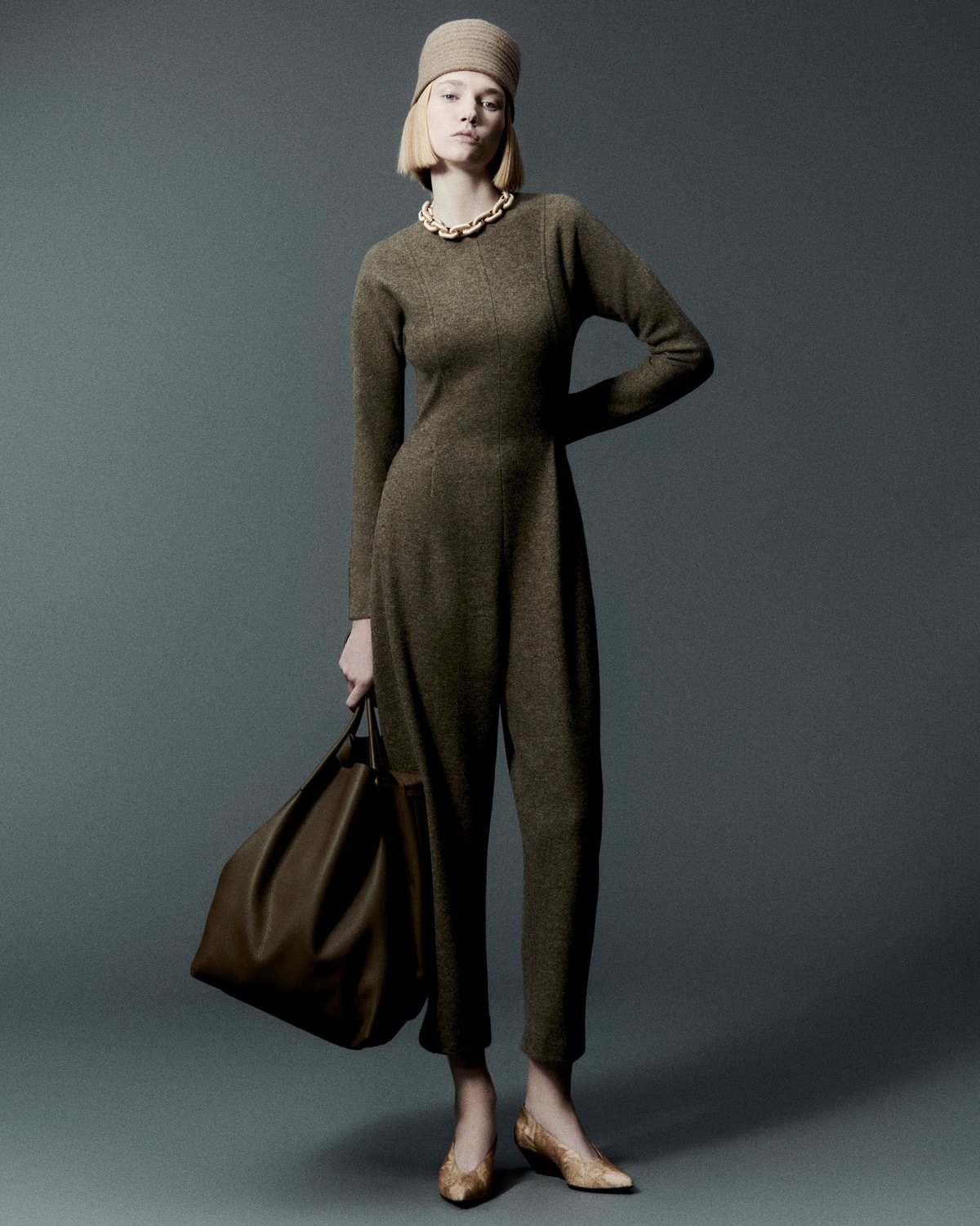 Un look di Loro Piana fall-winter 2024/25 (courtesy Loro Piana)