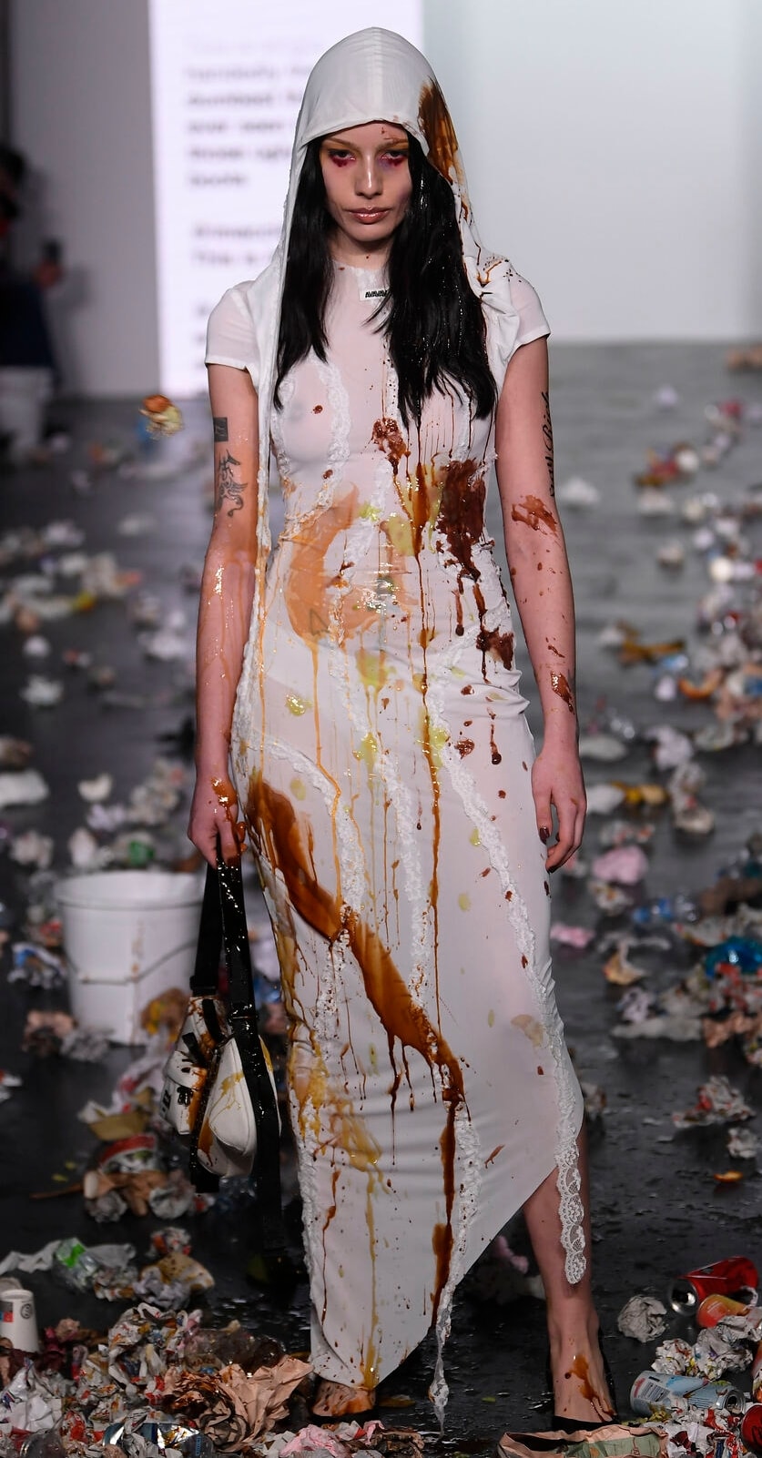 I bersagli mobili di Avavav alla Milano fashion week