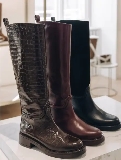 Alcuni modelli di Stuart Weitzman (courtesy Stuart Weitzman)