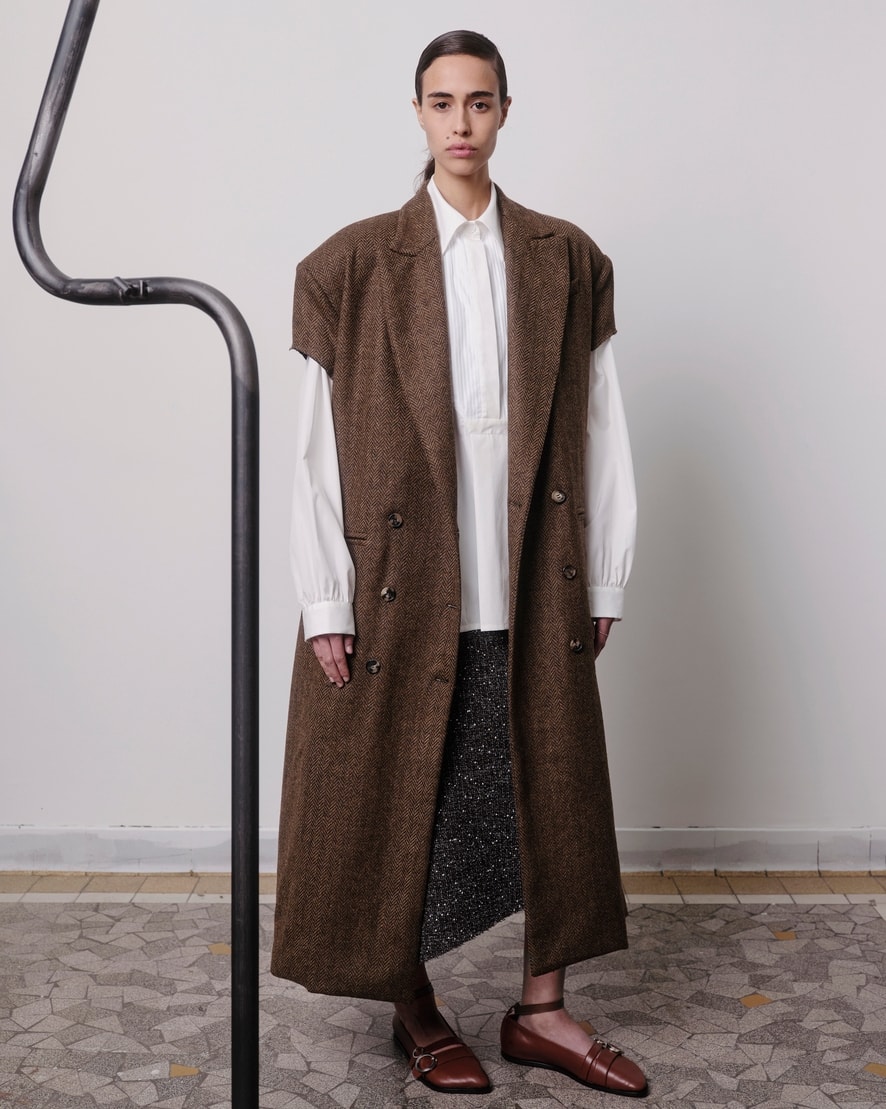 Un look Niccolò Pasqualetti fall-winter 2024 (ph Cécile Bortoletti, courtesy Niccolò Pasqualetti)