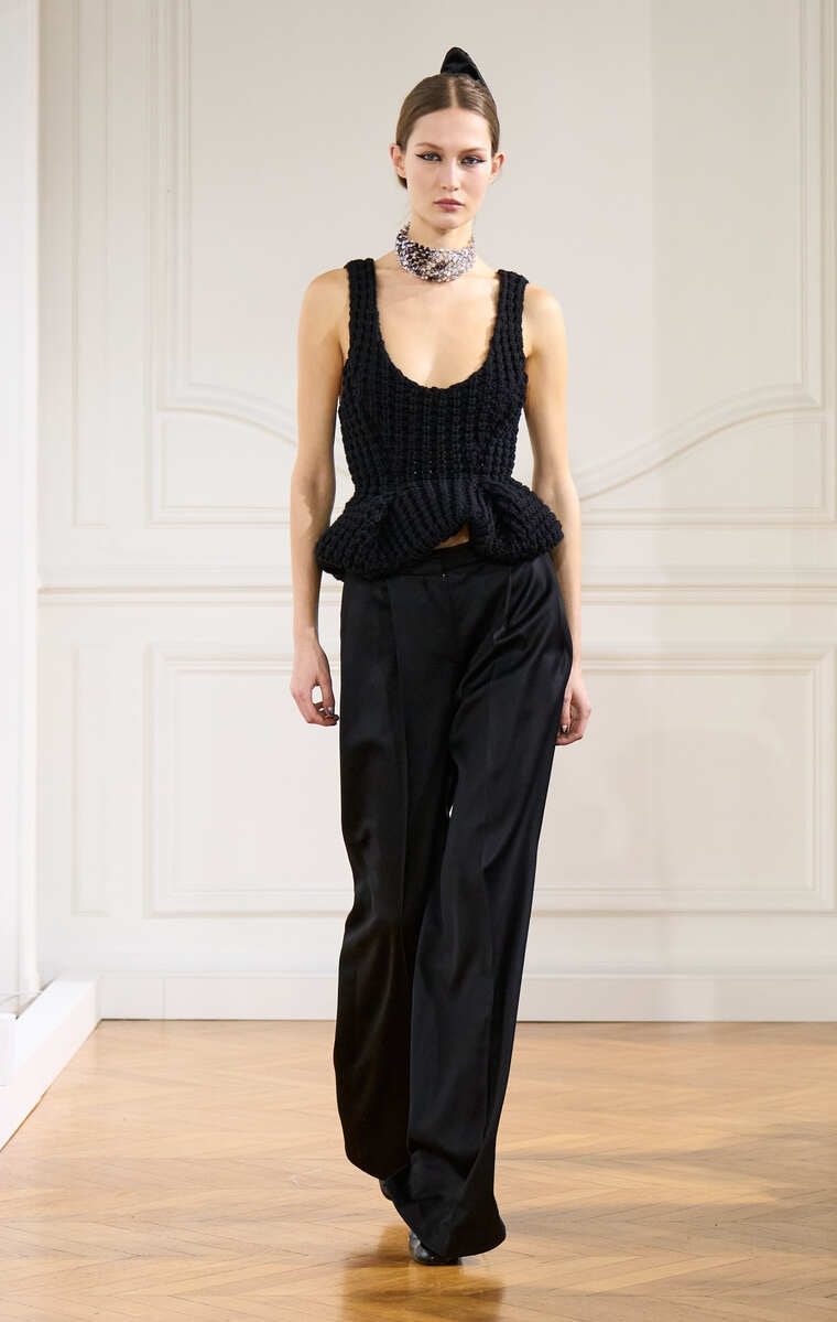 Un look Givenchy fall-winter 2024 (courtesy Givenchy)