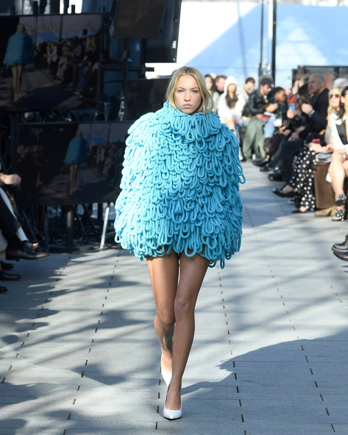 Un look Stella McCartney fall-winter 2024 (courtesy Stella McCartney)