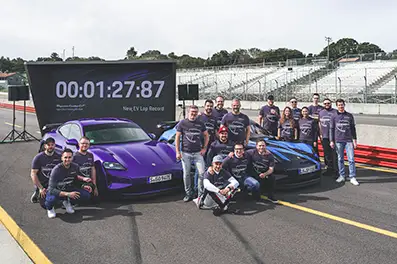 Porsche Taycan Turbo GT, una berlina sportiva elettrica e potente