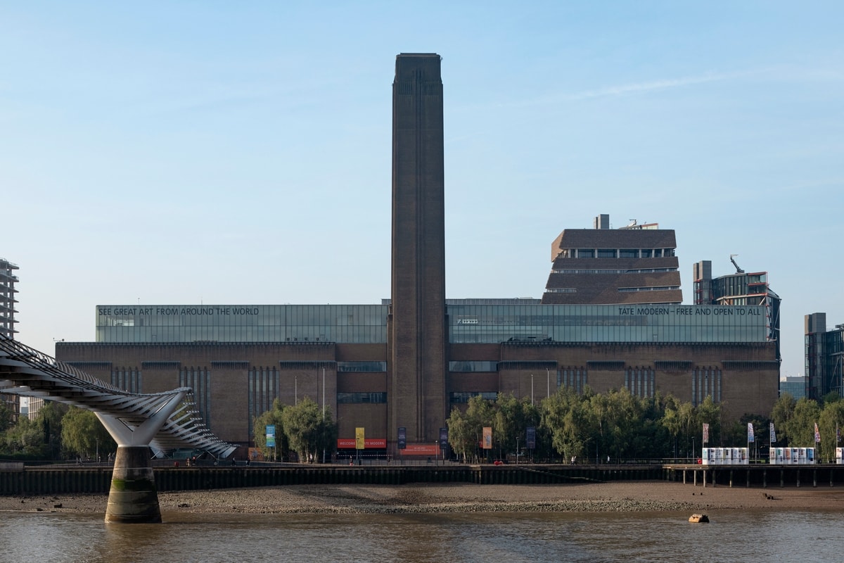 Una veduta della Tate modern a Londra (courtesy Gucci)