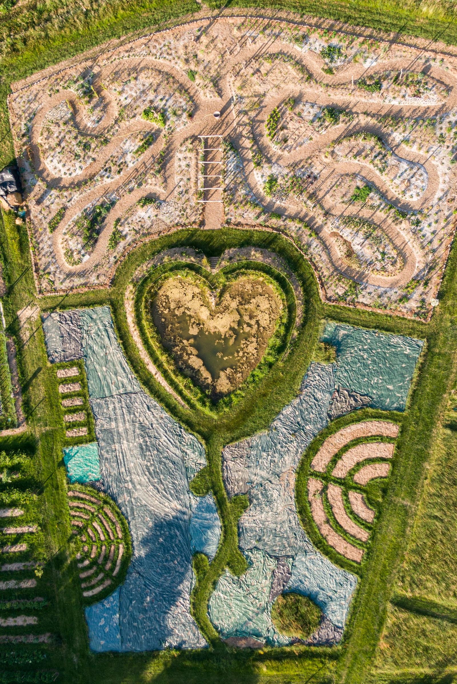 La vallée de la millière (courtesy Guerlain)
