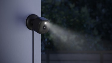 Casa e giardino sempre sotto controllo con Amazon Blink Mini 2Casa e giardino sempre sotto controllo con Amazon Blink Mini 2