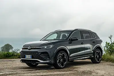 Volkswagen Tiguan, più spazio e tecnologia