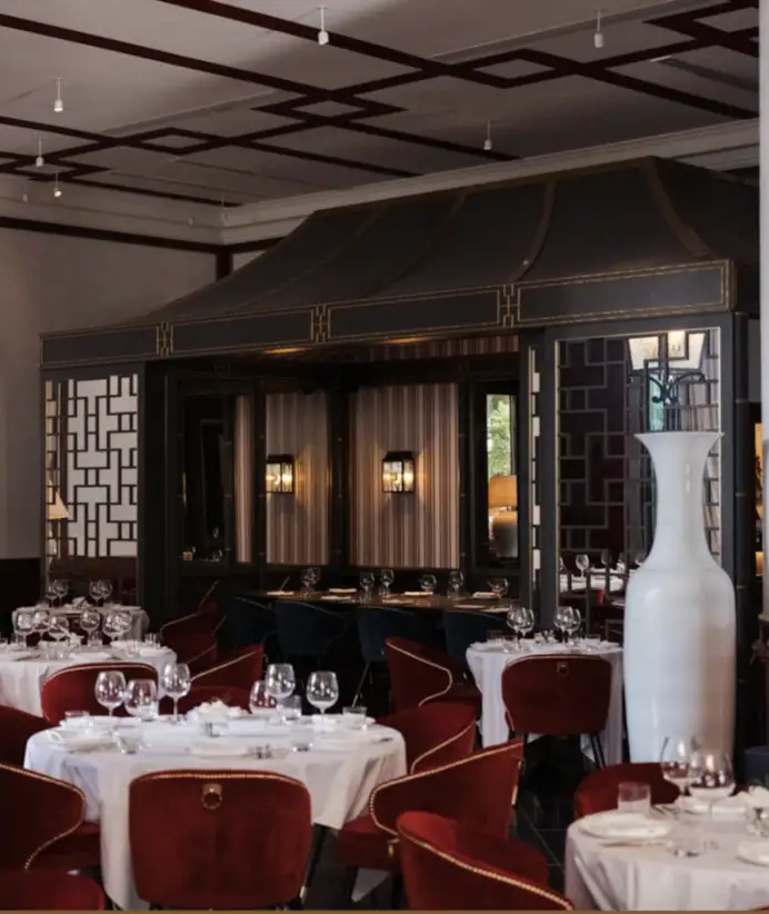 La sala del ristorante cinese Shanghai Me.