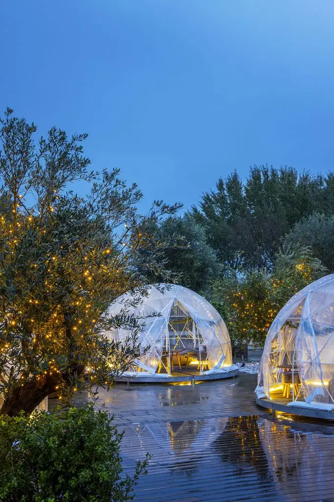 L’Igloo Garden allestito nel giardino del ristorante Qvinto, a Roma