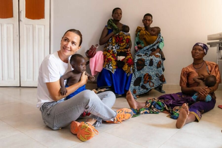 Sara Doris: c’è tutto un mondo intorno