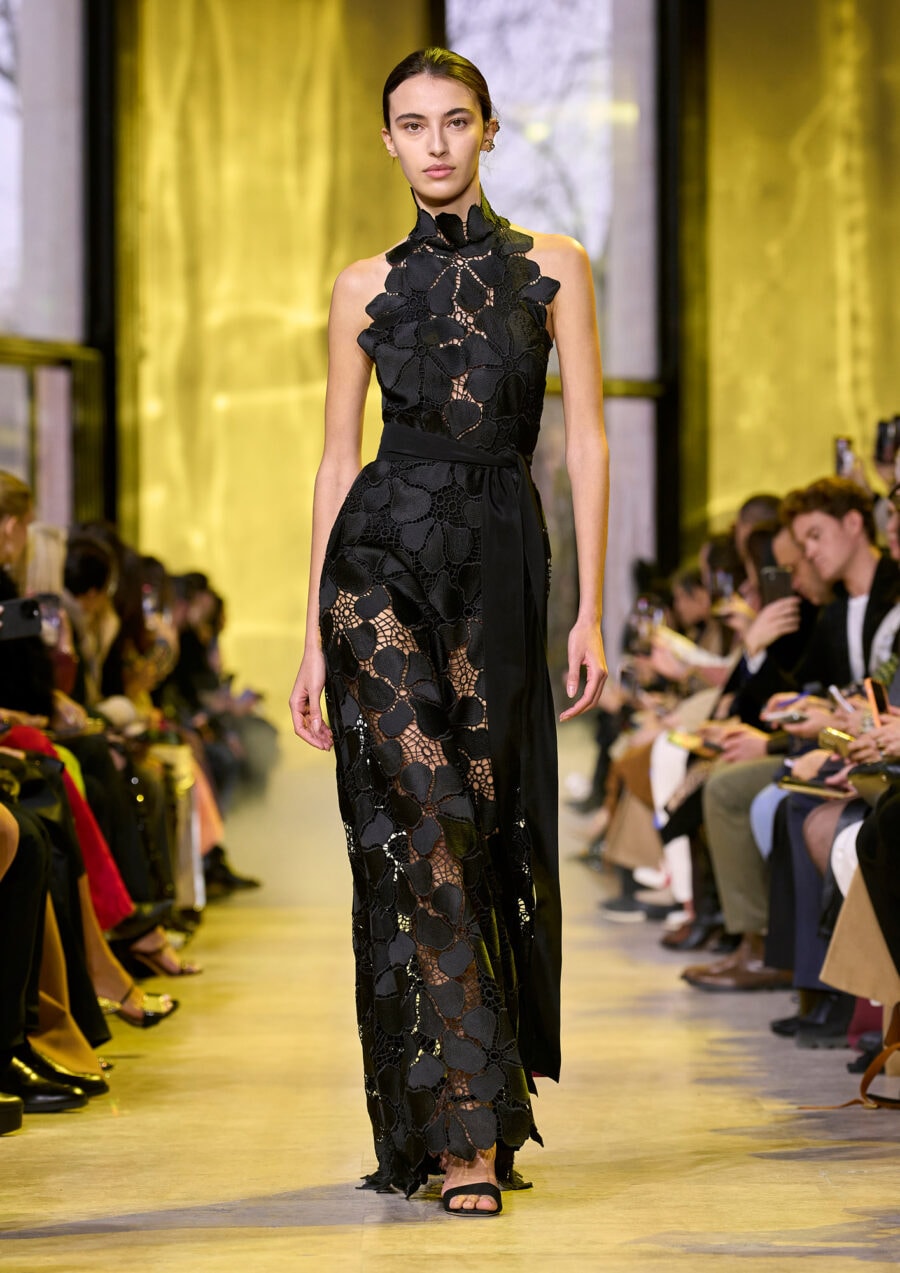 Elie Saab incanta Milano