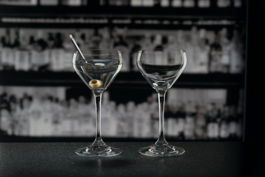 Le coppette Nick & Nora dedicate da Riedel all’omonima coppia di raffinati investigatori anni 30.