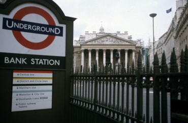 Uk, quale sar&agrave; l’esito delle elezioni anticipate? Le implicazioni per la sterlina e la BoE. L’analisi di Nomura