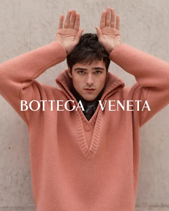 Jacob Elordi per Bottega Veneta (ph Alec Soth, courtesy Bottega Veneta)