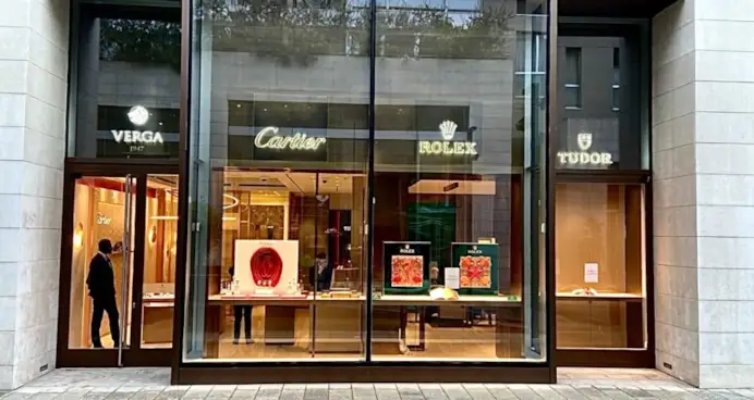 Esterno Via Capelli 4, Milano.