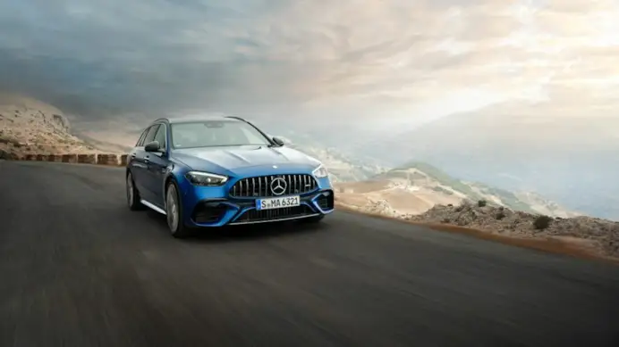 Mercedes-AMG C 63 S Performance Station Wagon, la potenza può arrivare a 680 cavalli.