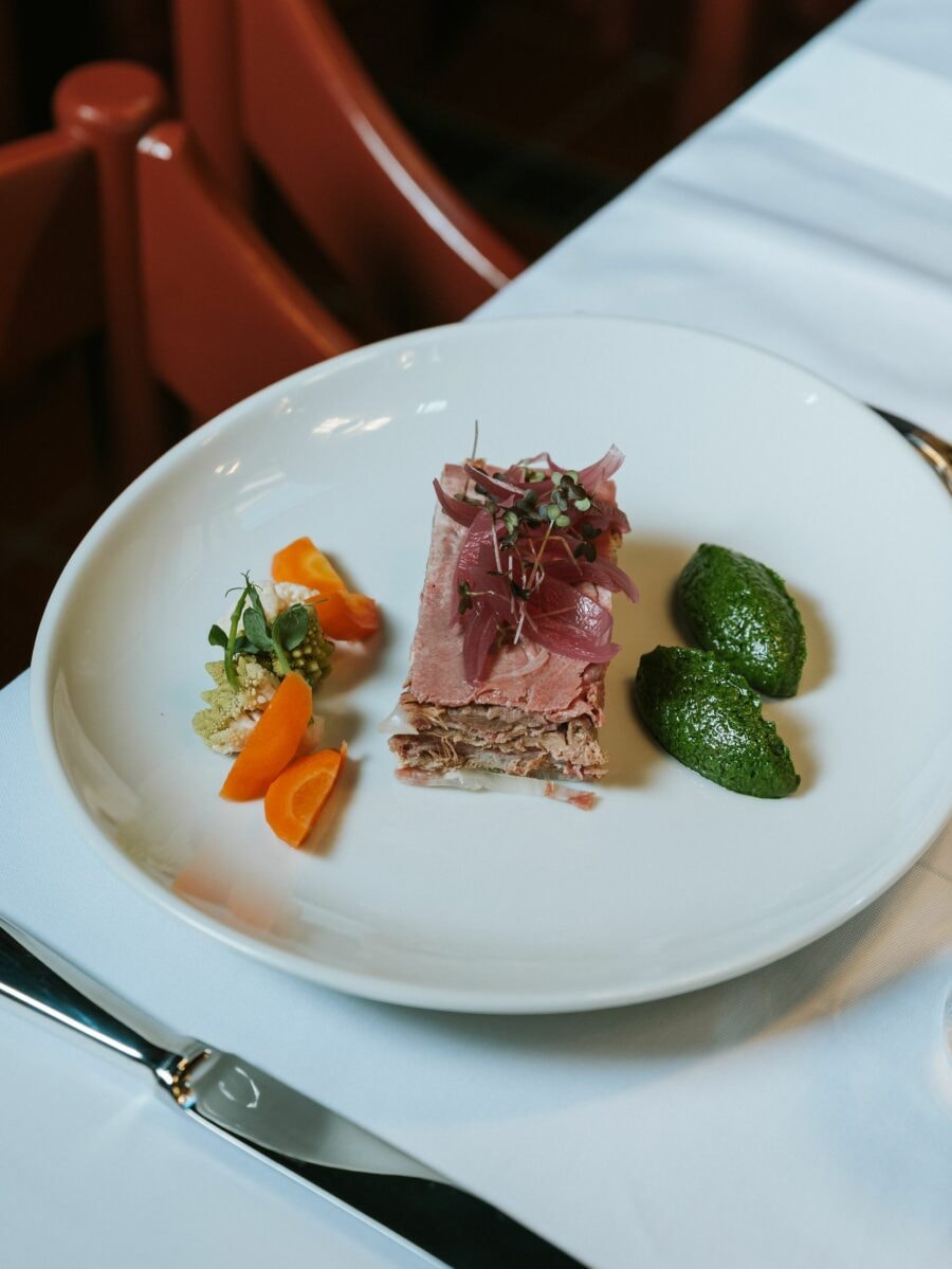 Tre trattorie top dove mangiare milanese a Milano