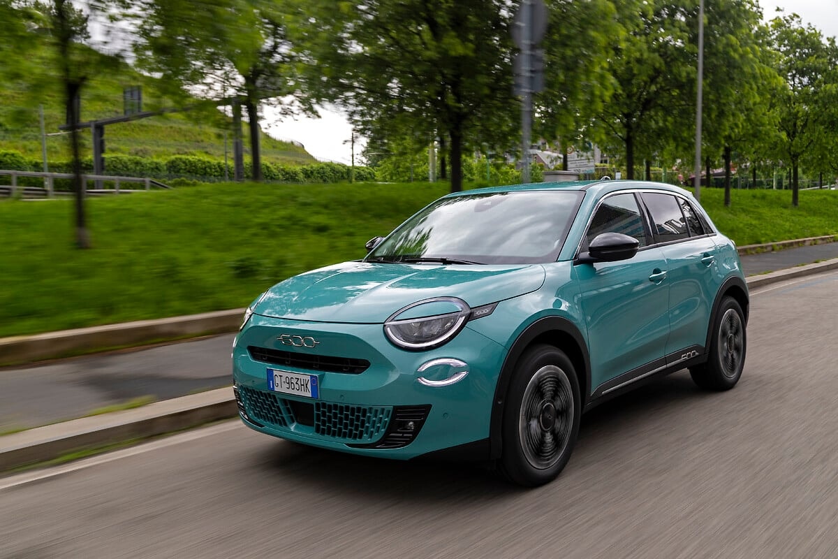 Nuova Fiat 600, ora è anche Hybrid