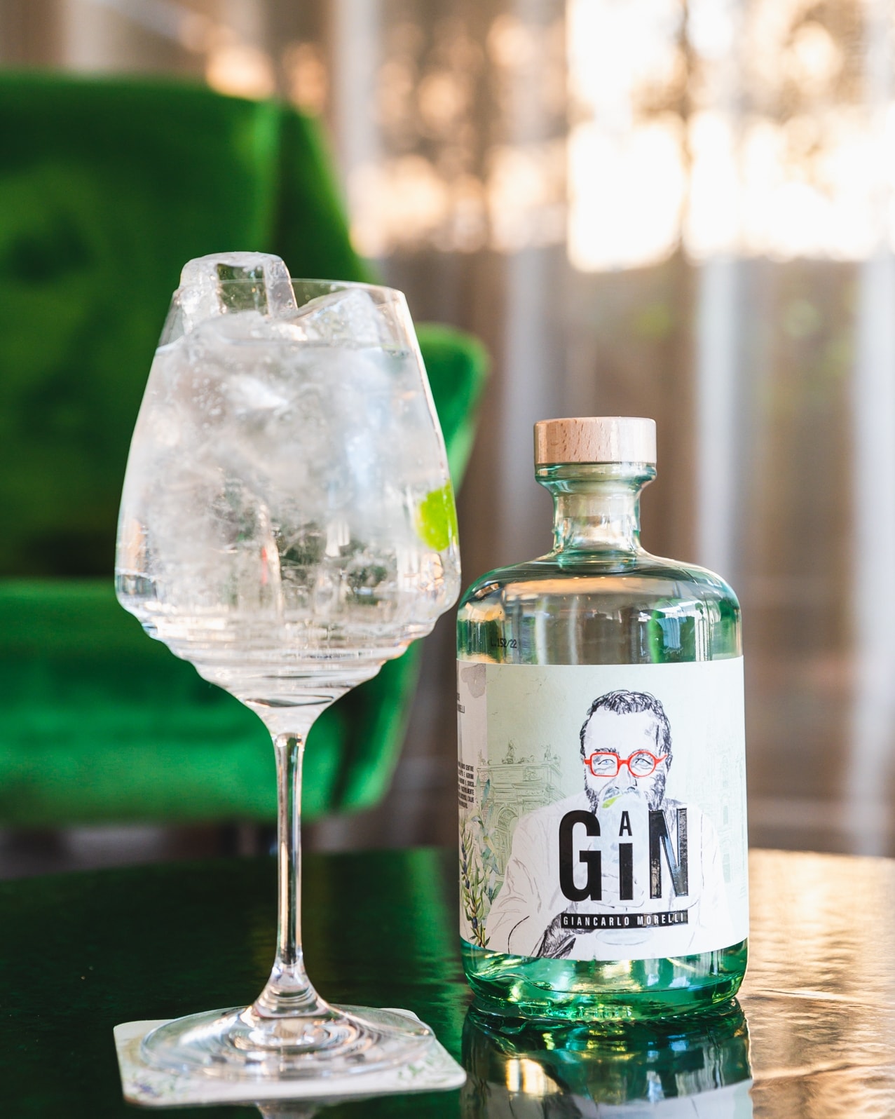 La finitura del Gian Tonic per lo chef stellato Giancarlo Morelli è una nebulizzazione di Bergamotto.
