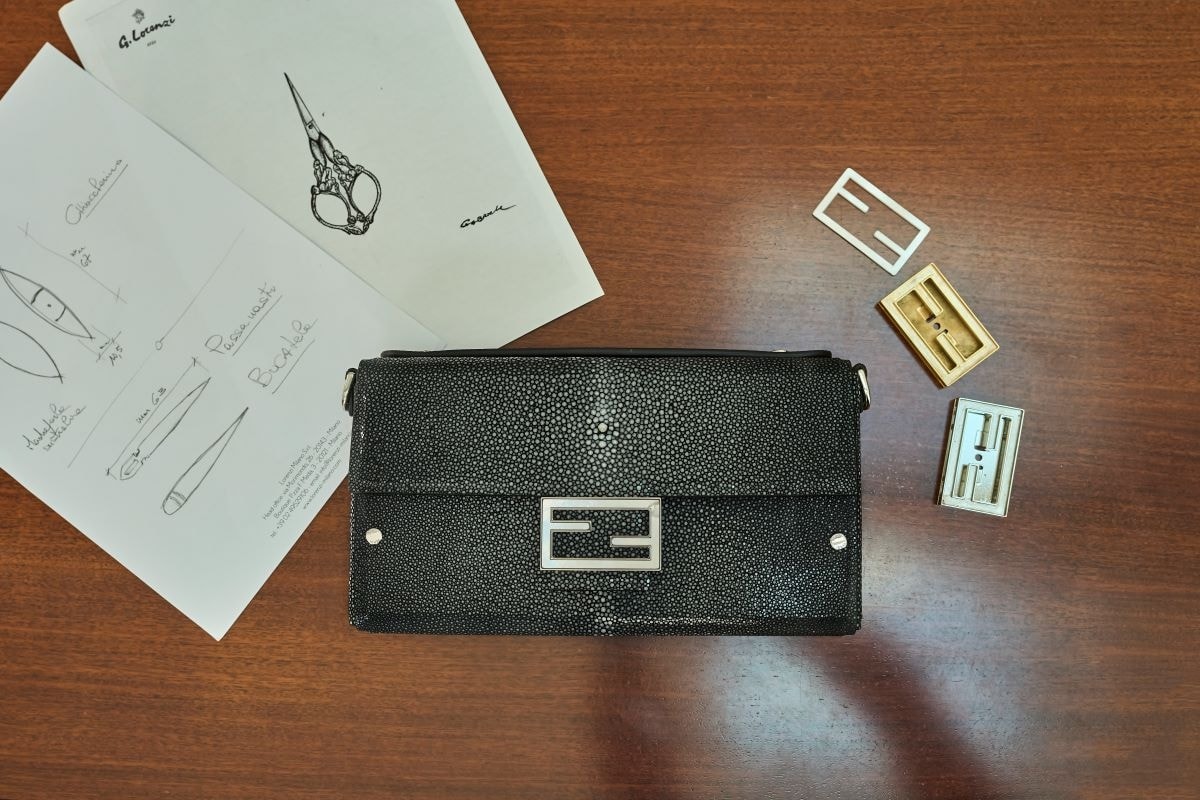 La Baguette di Fendi reinterpretata da Lorenzi