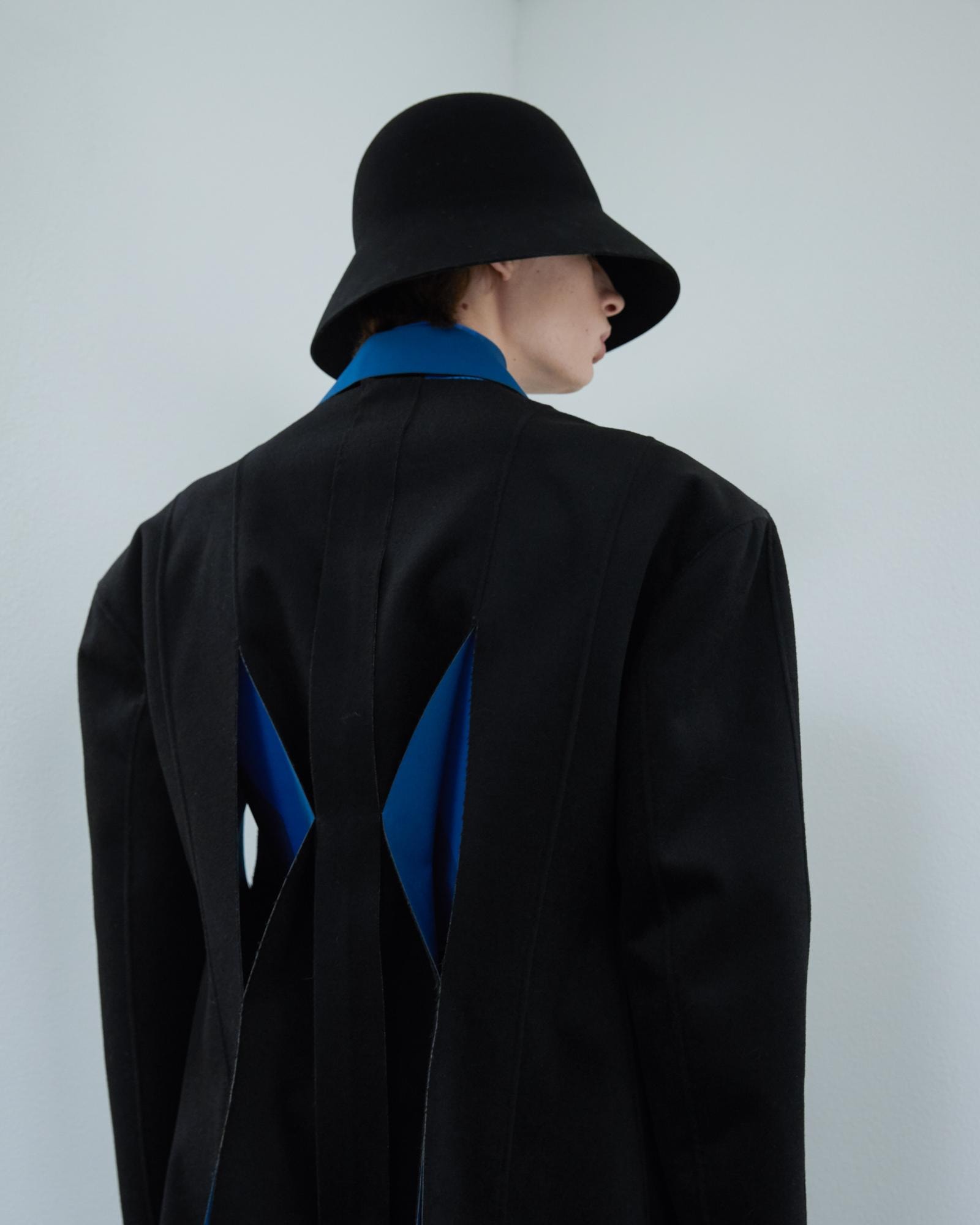 Il gruppo Kering torna a investire sui talenti green. Scelti 10 designer