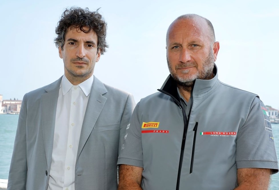Da sinistra, Lorenzo Bertelli e Max Sirena (courtesy Prada)