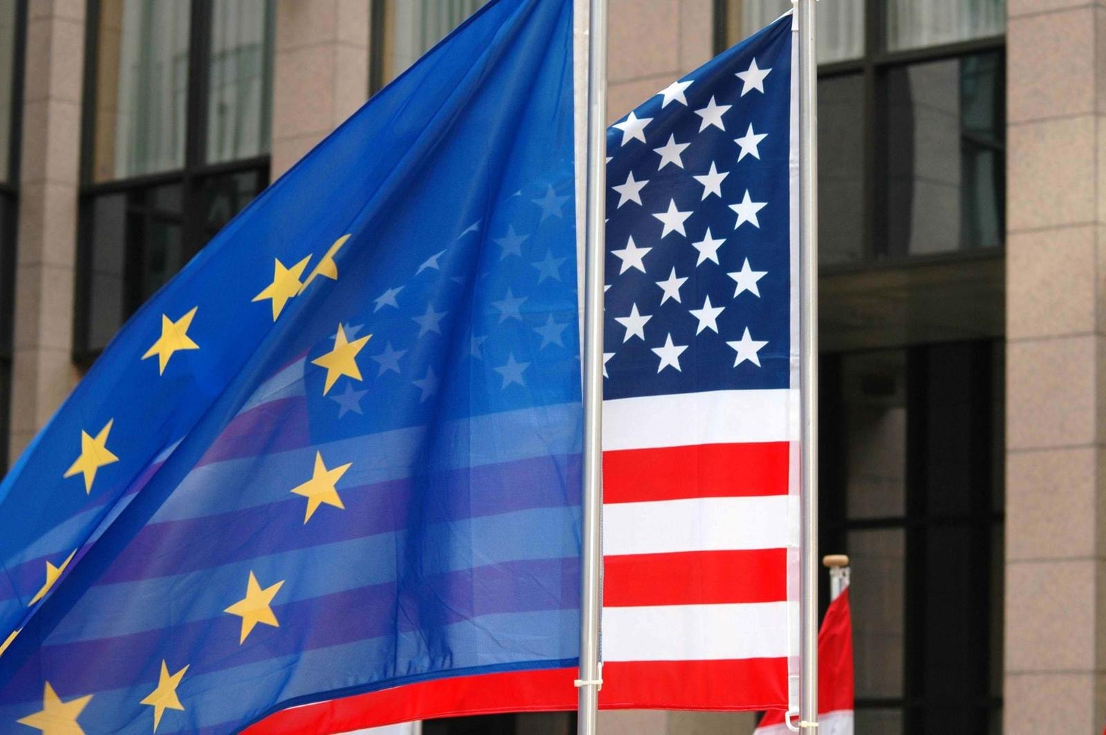 Perch&eacute; Bill Gross e JPMorgan puntano sui bond europei  (e sui Btp) ma non sui Treasury