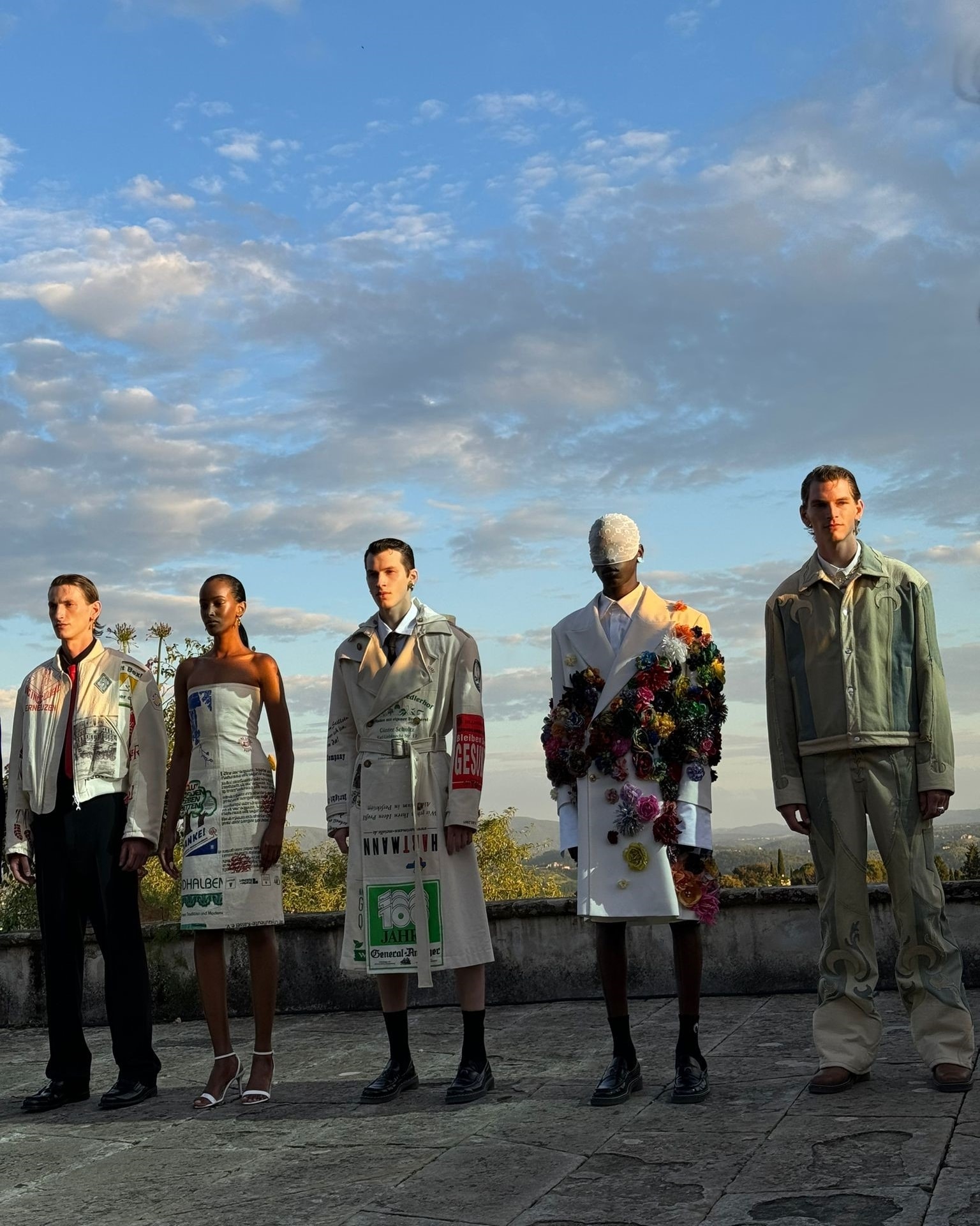 Il finale della sfilata spring-summer 2025 di Marine Serre