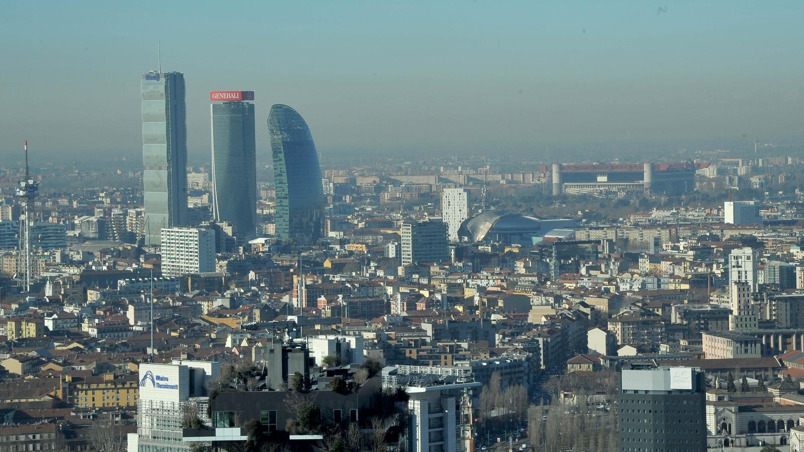 AbitareIn crolla in borsa: ricavi dimezzati e utile a picco