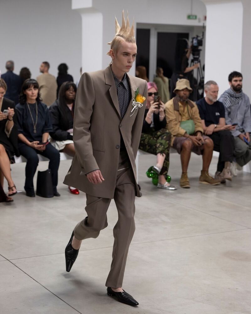 Un look JordanLuca spring-summer 2025 (courtesy JordanLuca)