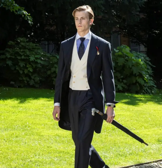 Un look Dunhill spring-summer 2025 (courtesy Dunhill)
