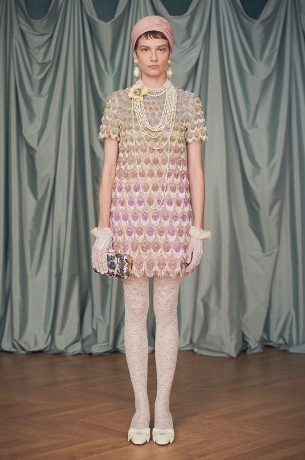 Un look Valentino by Alessandro Michele «Avant les débuts» spring 2025 (courtesy Valentino)
