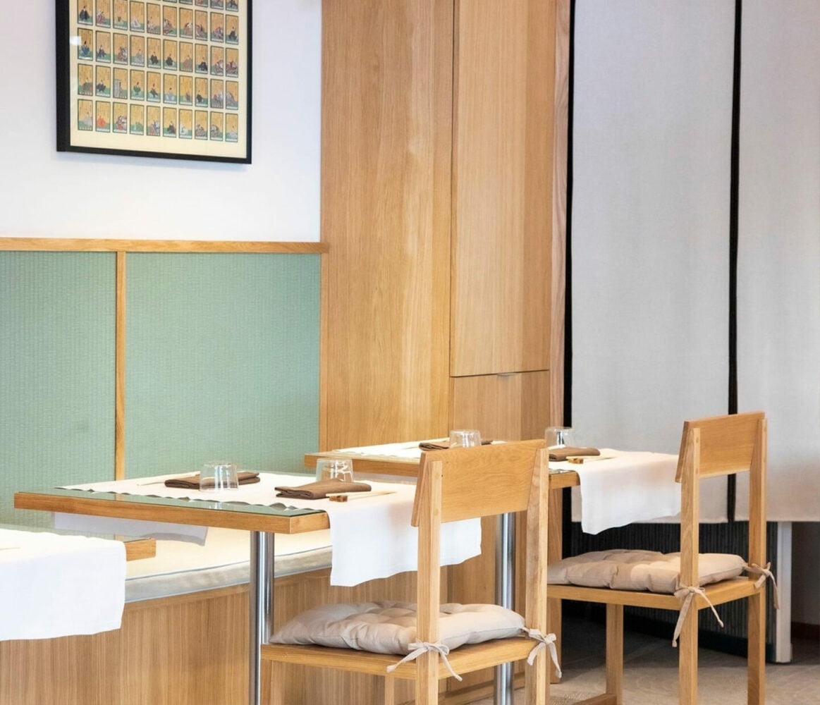 Gli interni dopo la recente ristrutturazione di Shiro, il ristorante aperto dal fondatore del Poporoya.