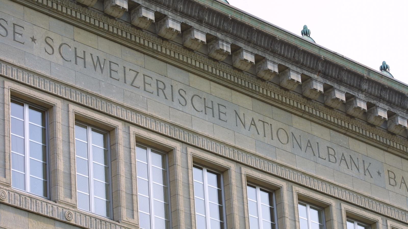 Svizzera, la Bns taglia ancora il tasso base all’1,25%. Scende il franco 