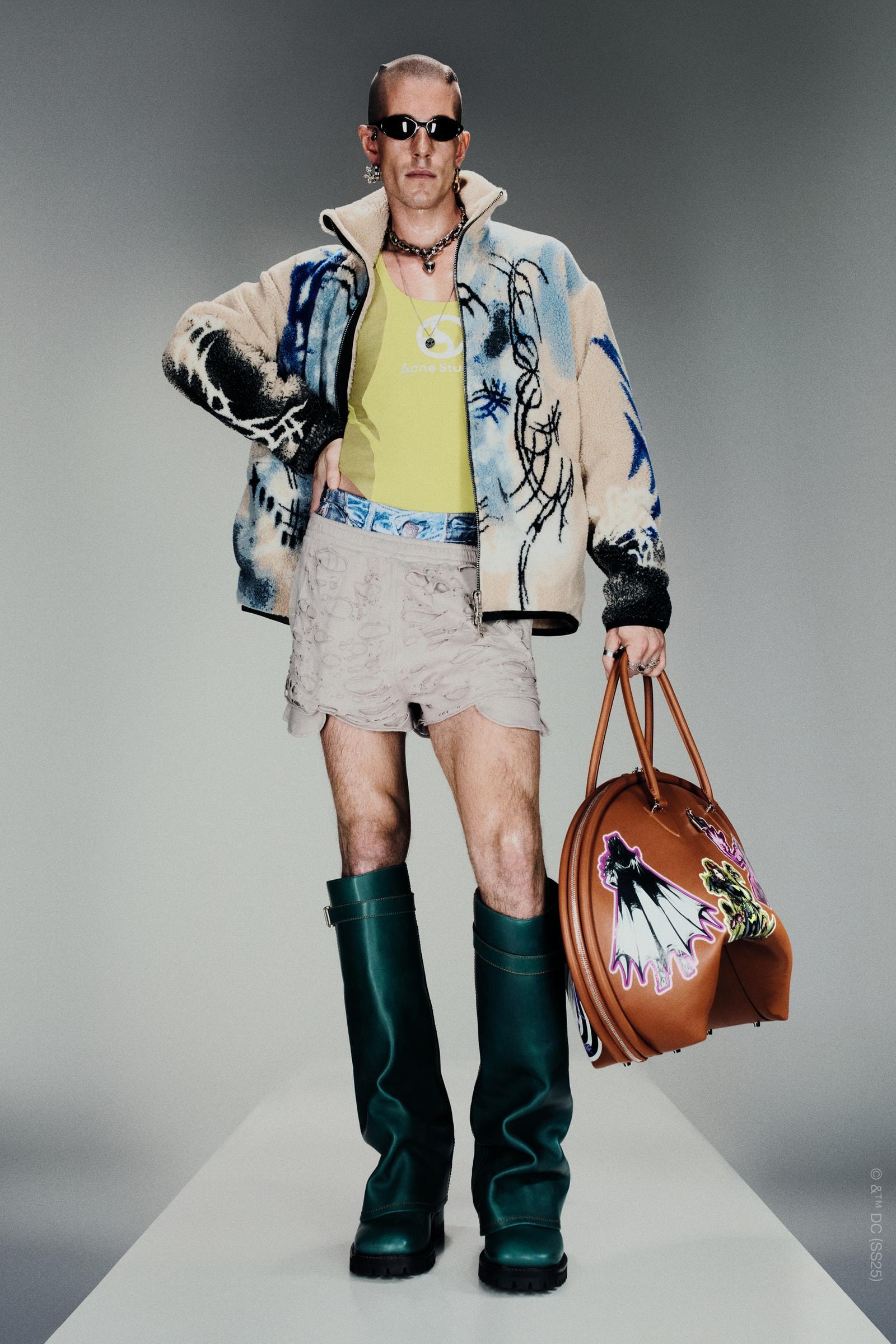 Un look Acne studios spring-summer 2025 (courtesy Acne studios)